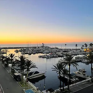 https://villa-la-palmerale-puerto-de-la-duquesa.es-andalucia.com